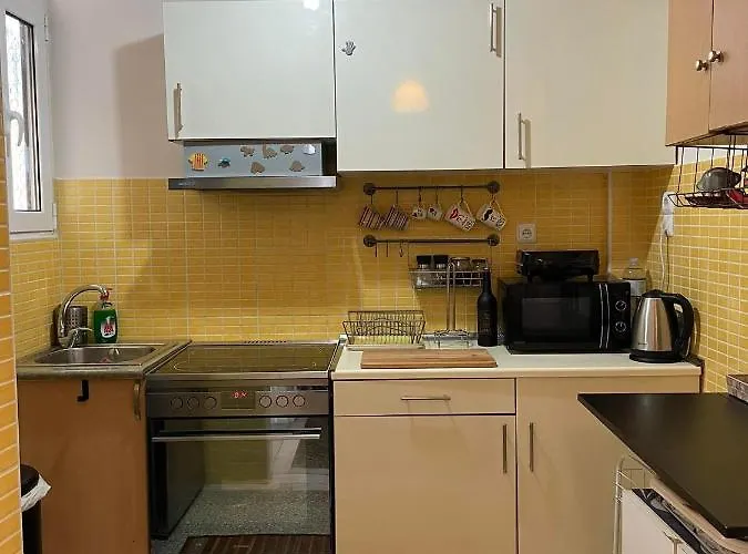 Home Sweet Home - 2 Bedroom Apartment